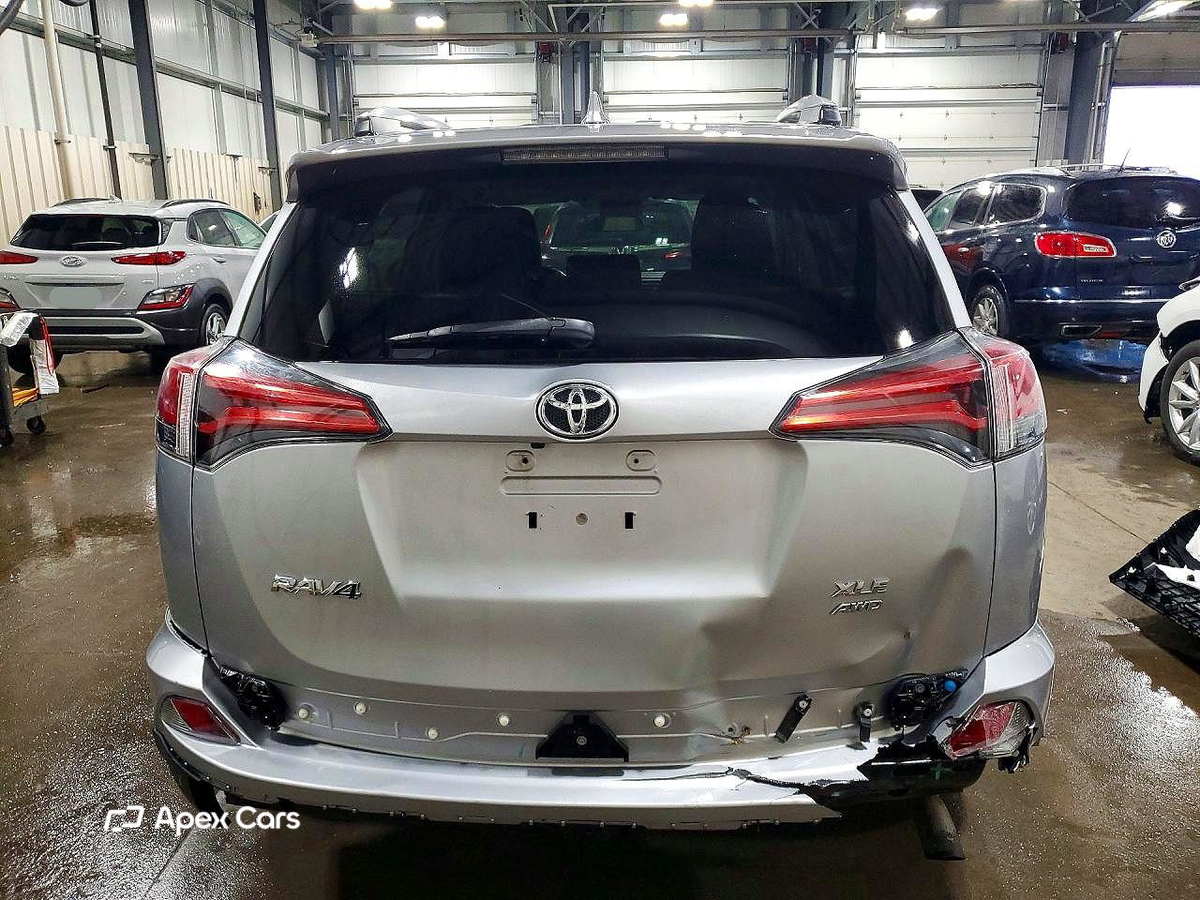 Toyota RAV 4 2016