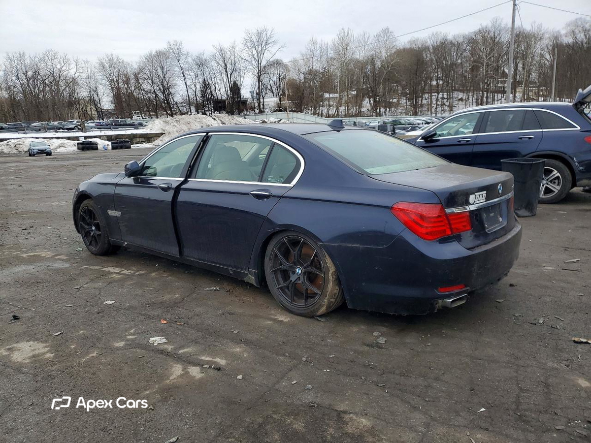 BMW Series 7 2012