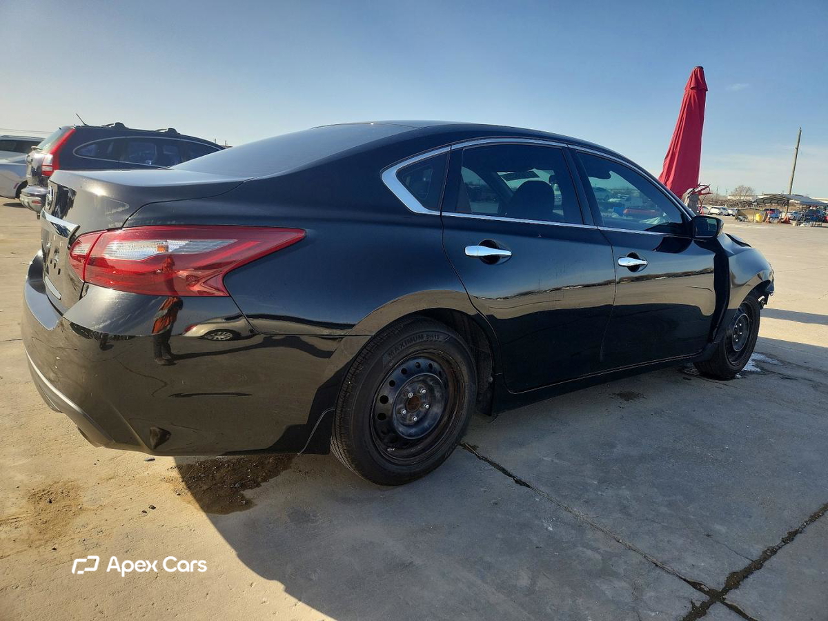 Nissan Altima 2018