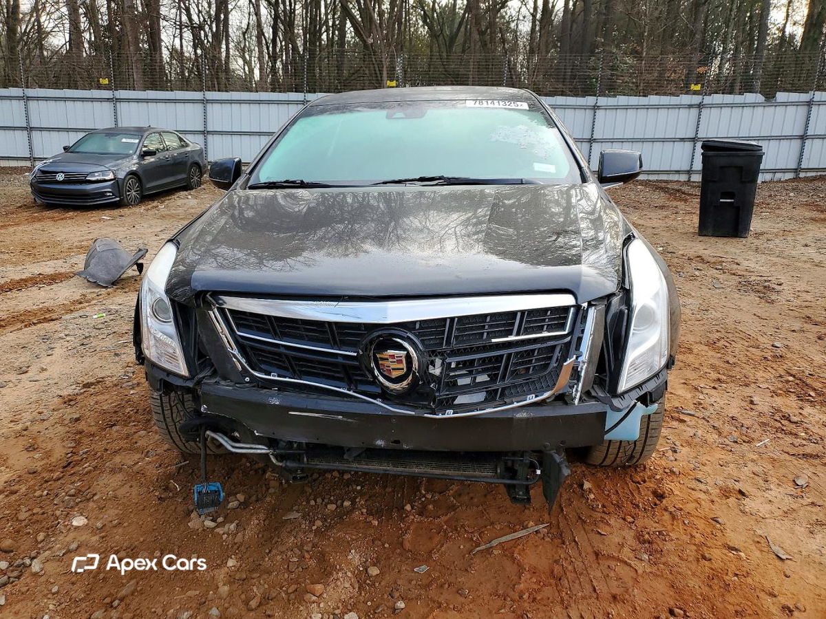 Cadillac XTS 2014