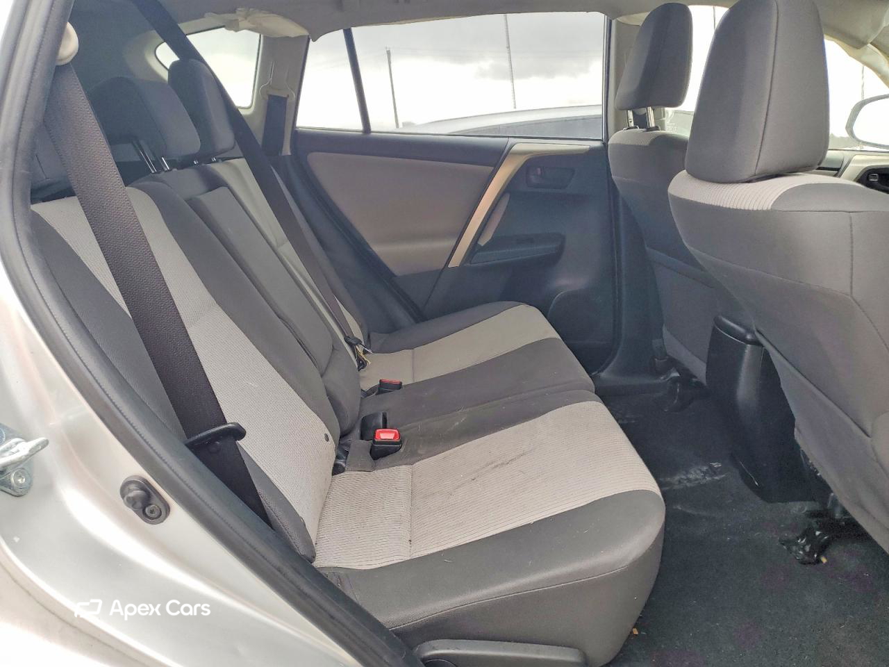 Toyota RAV 4 2015