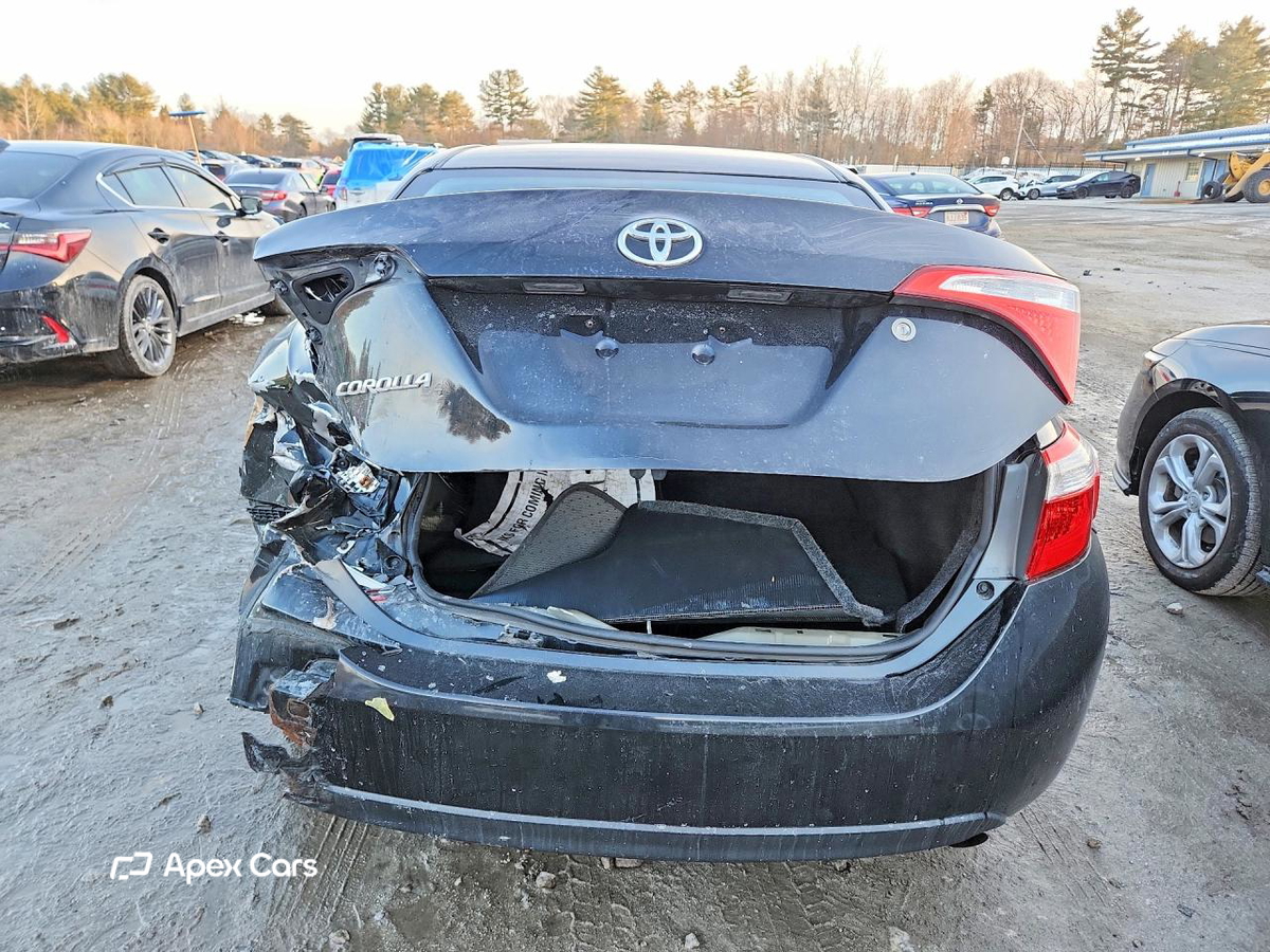 Toyota Corolla 2015