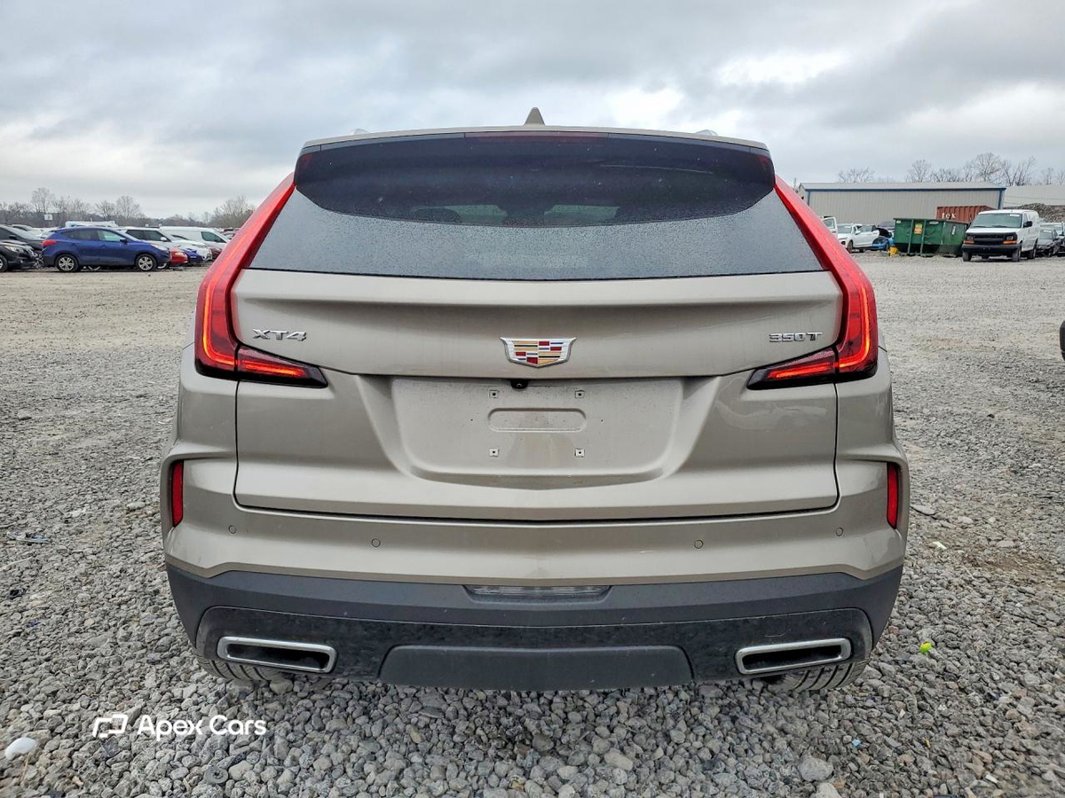 Cadillac XT4 2025