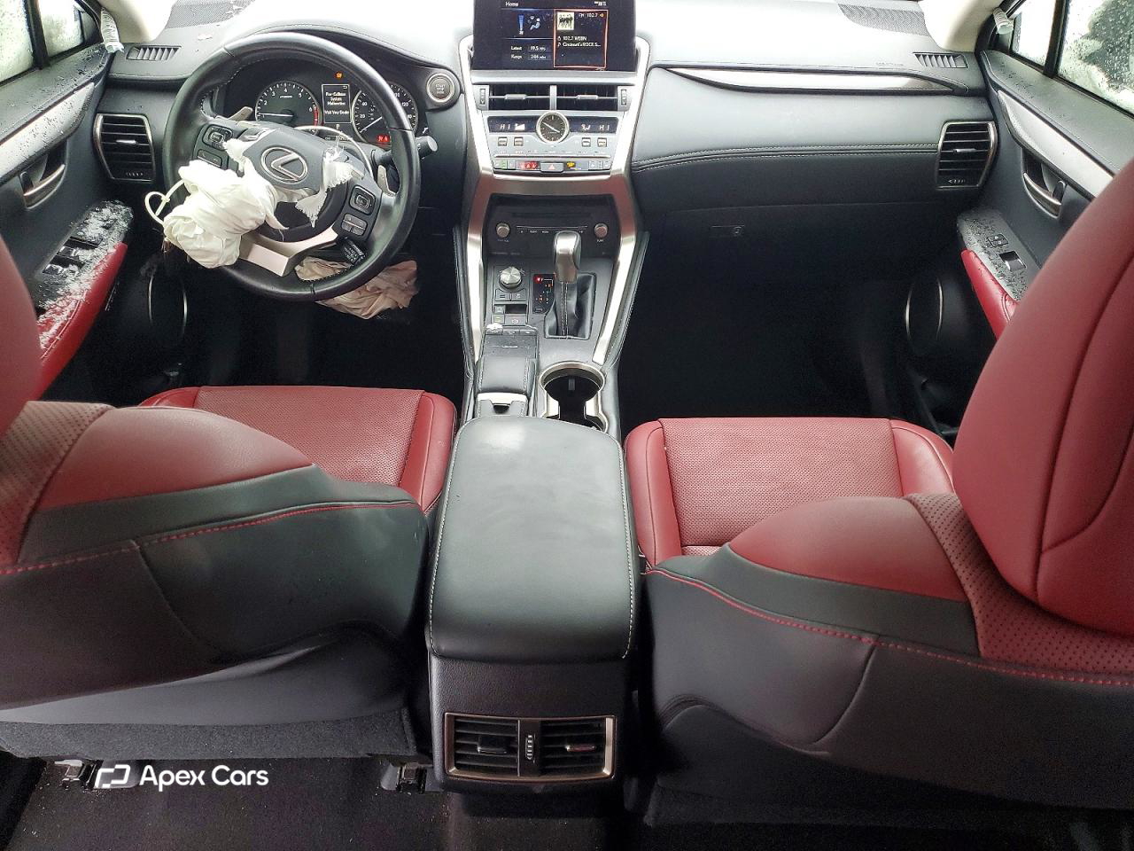 Lexus NX 2021