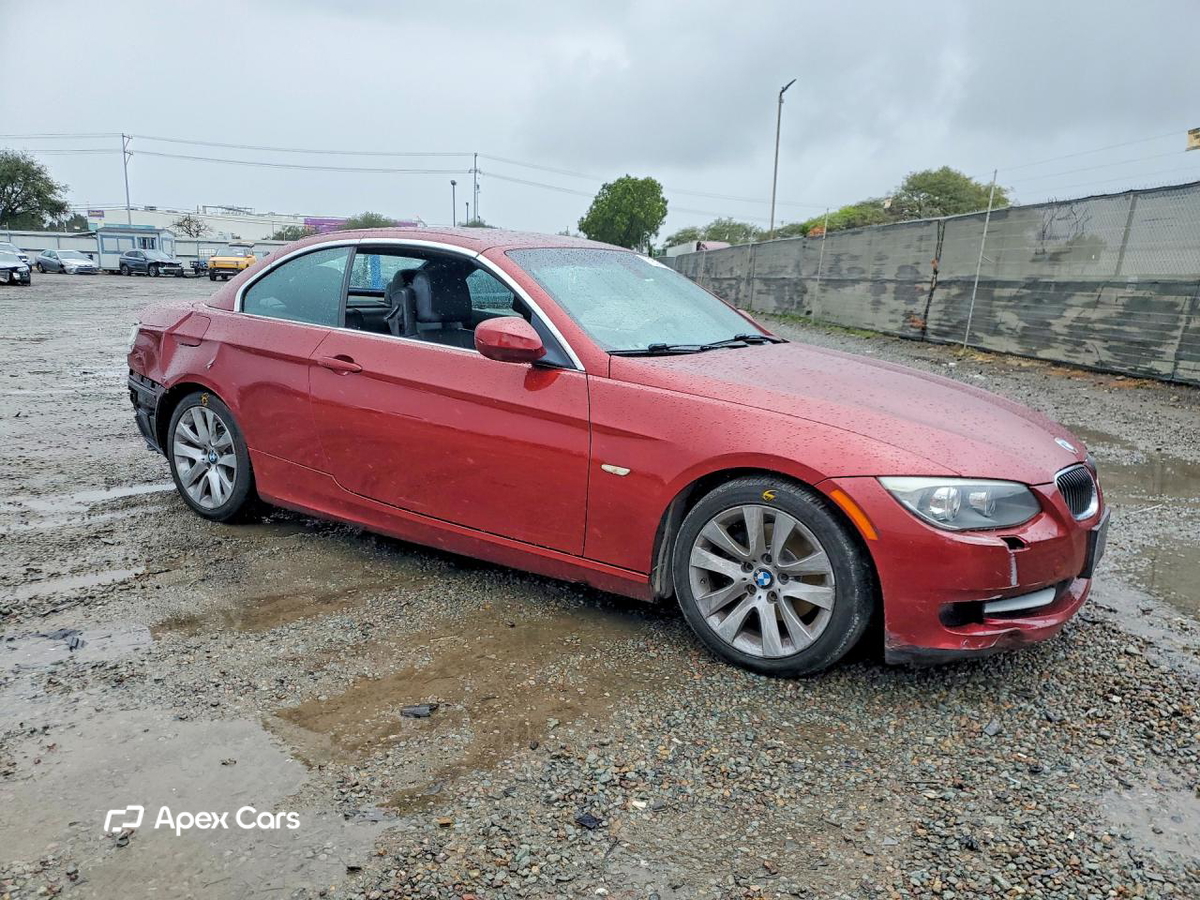 BMW Series 3 2012