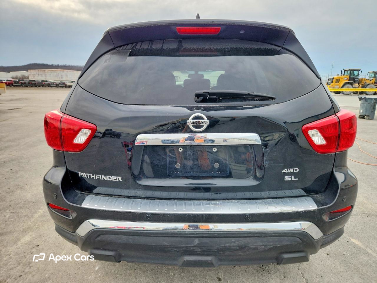 Nissan Pathfinder 2019
