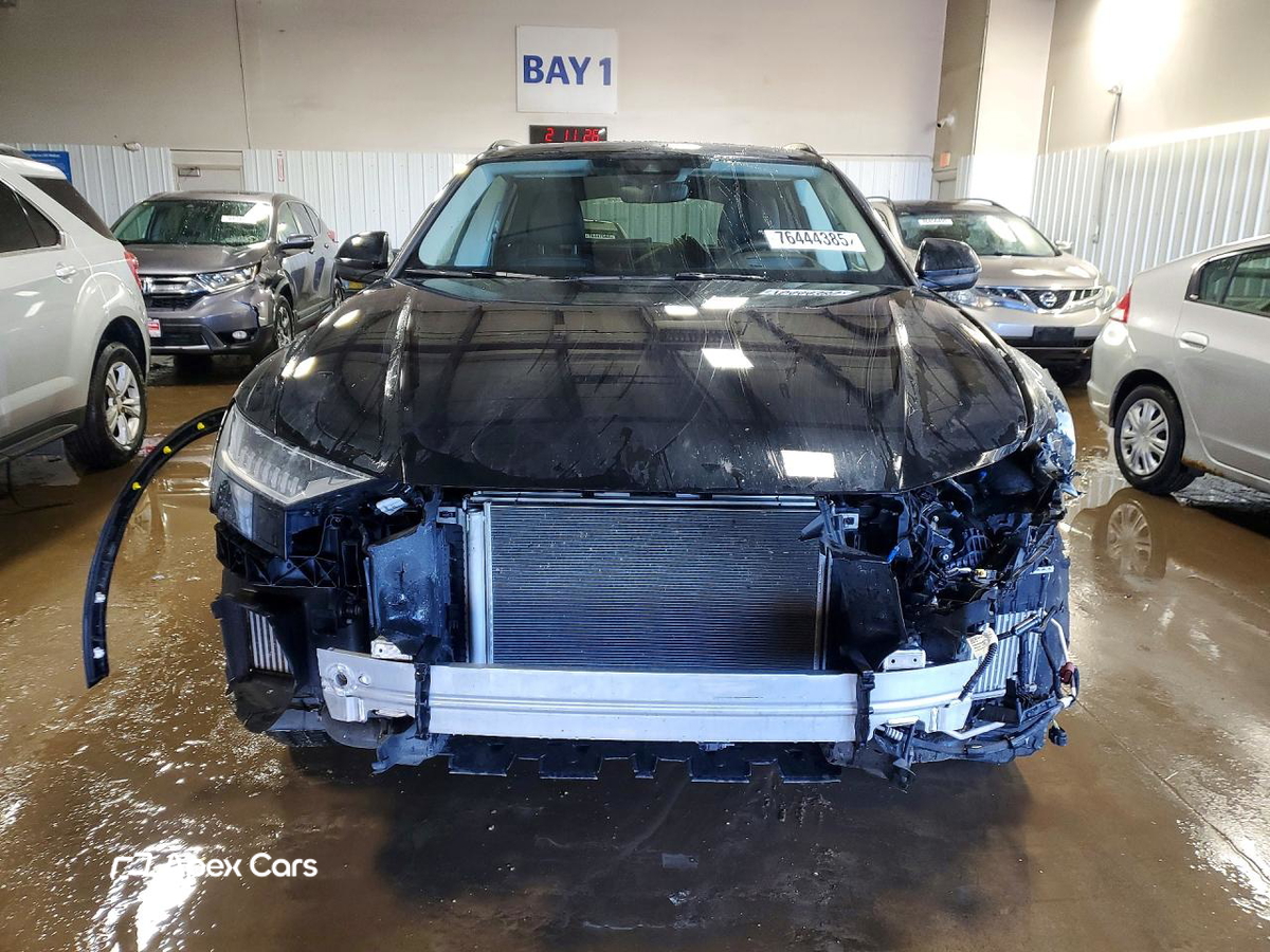 Audi Q8 2023