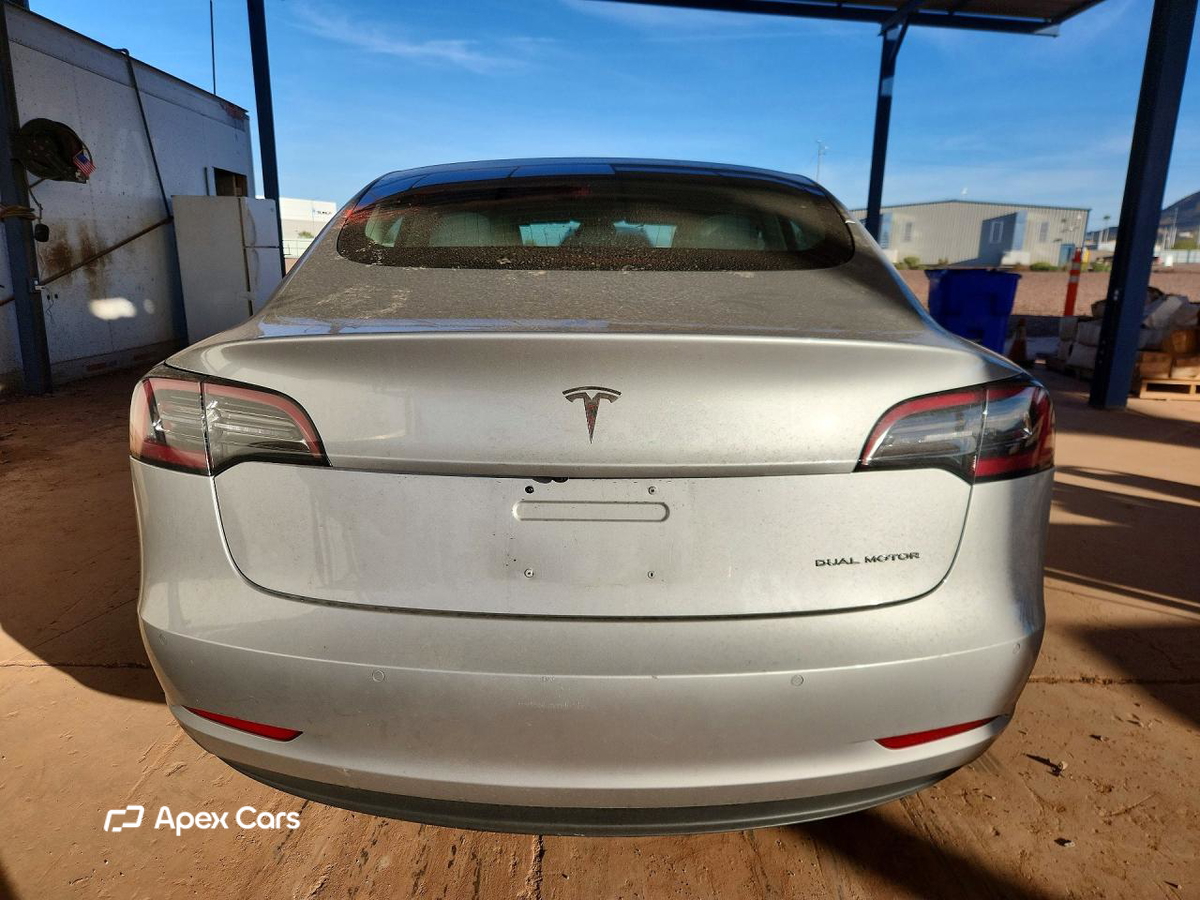 Tesla Model 3 2018