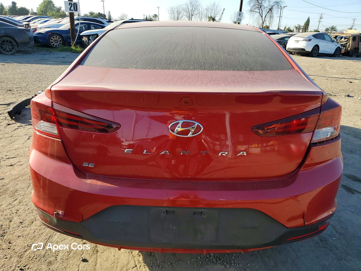 Hyundai Elantra 2020