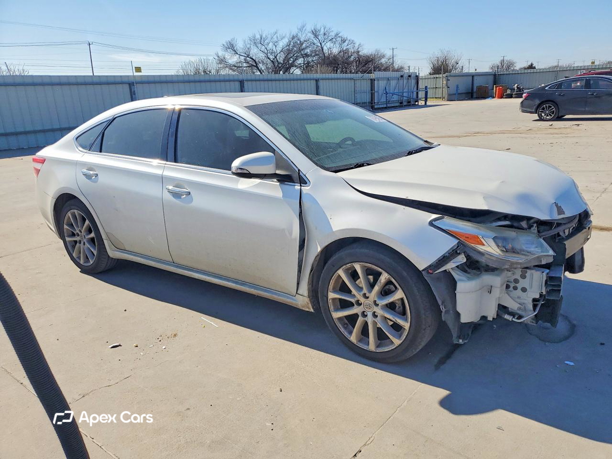 Toyota Avalon 2013