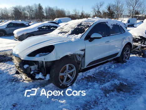 Porsche Macan 2020 - Image 1 of 15