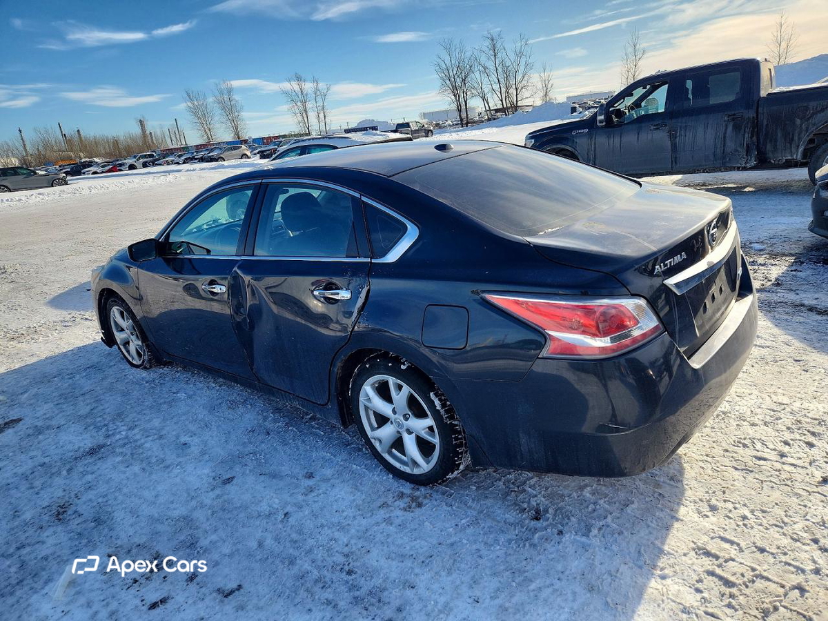 Nissan Altima 2015