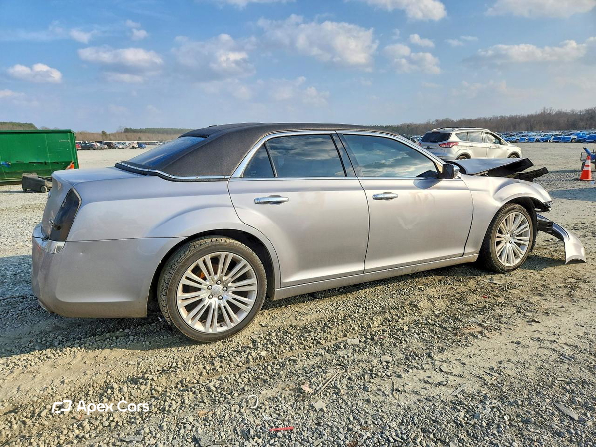 Chrysler 300 2014