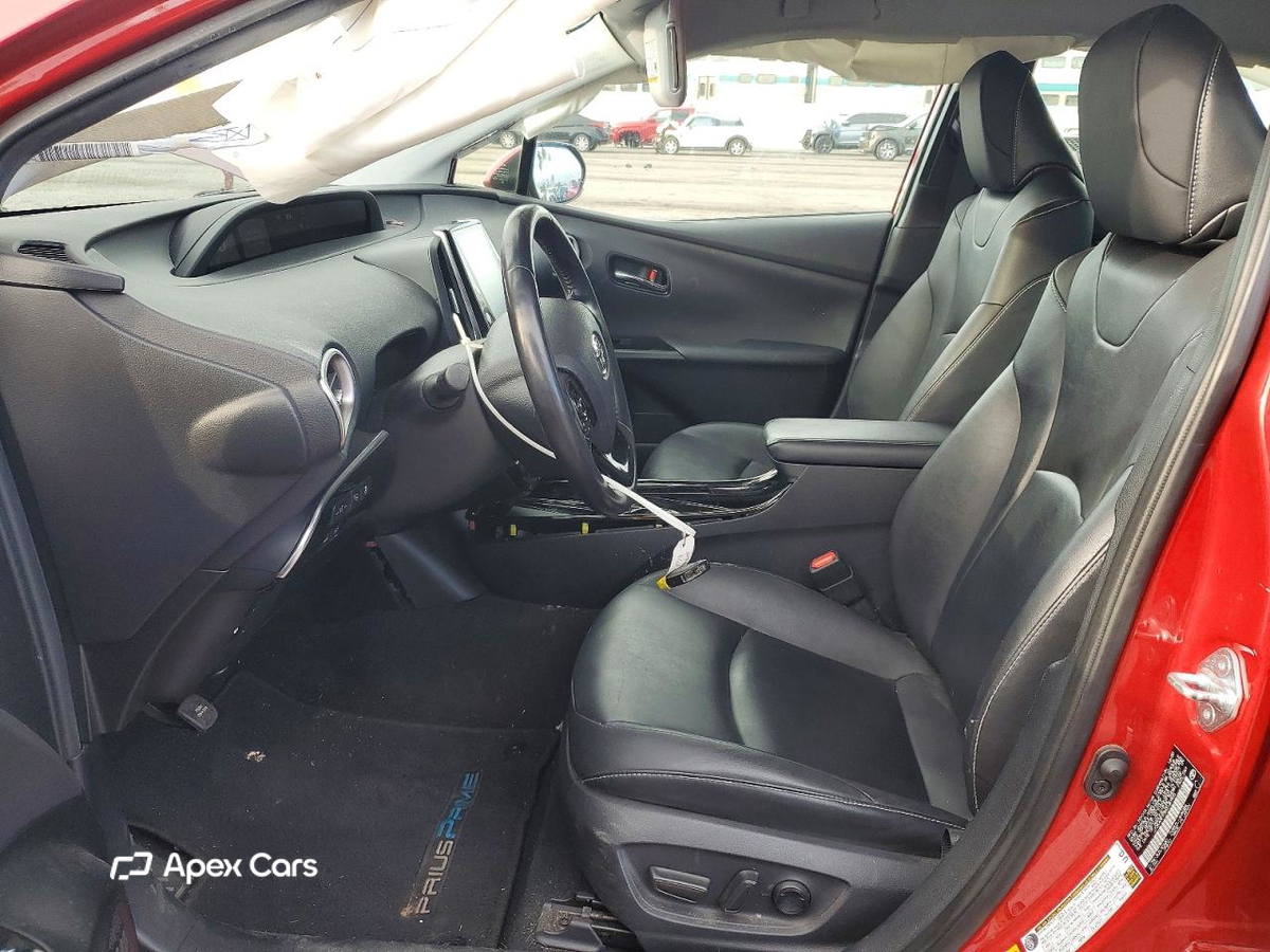 Toyota Prius 2021