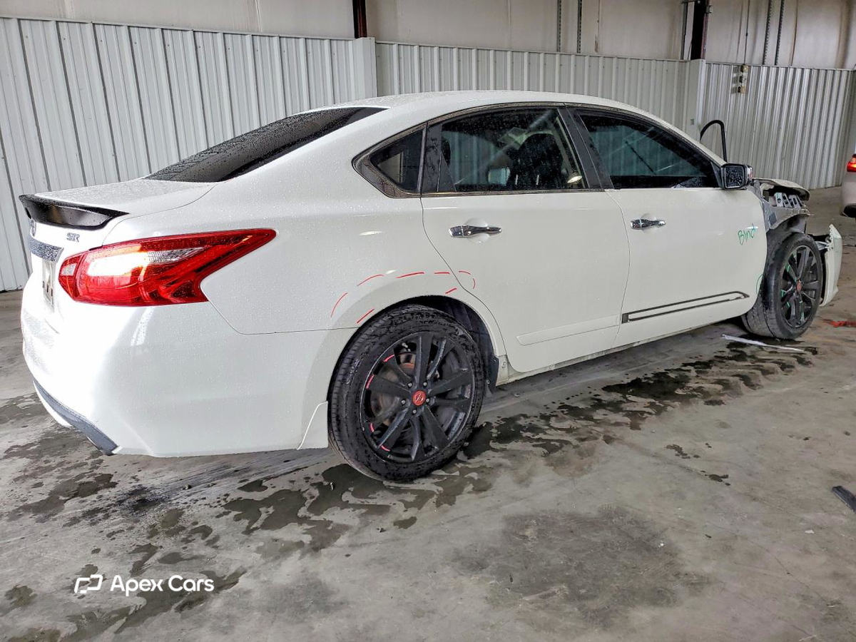 Nissan Altima 2016