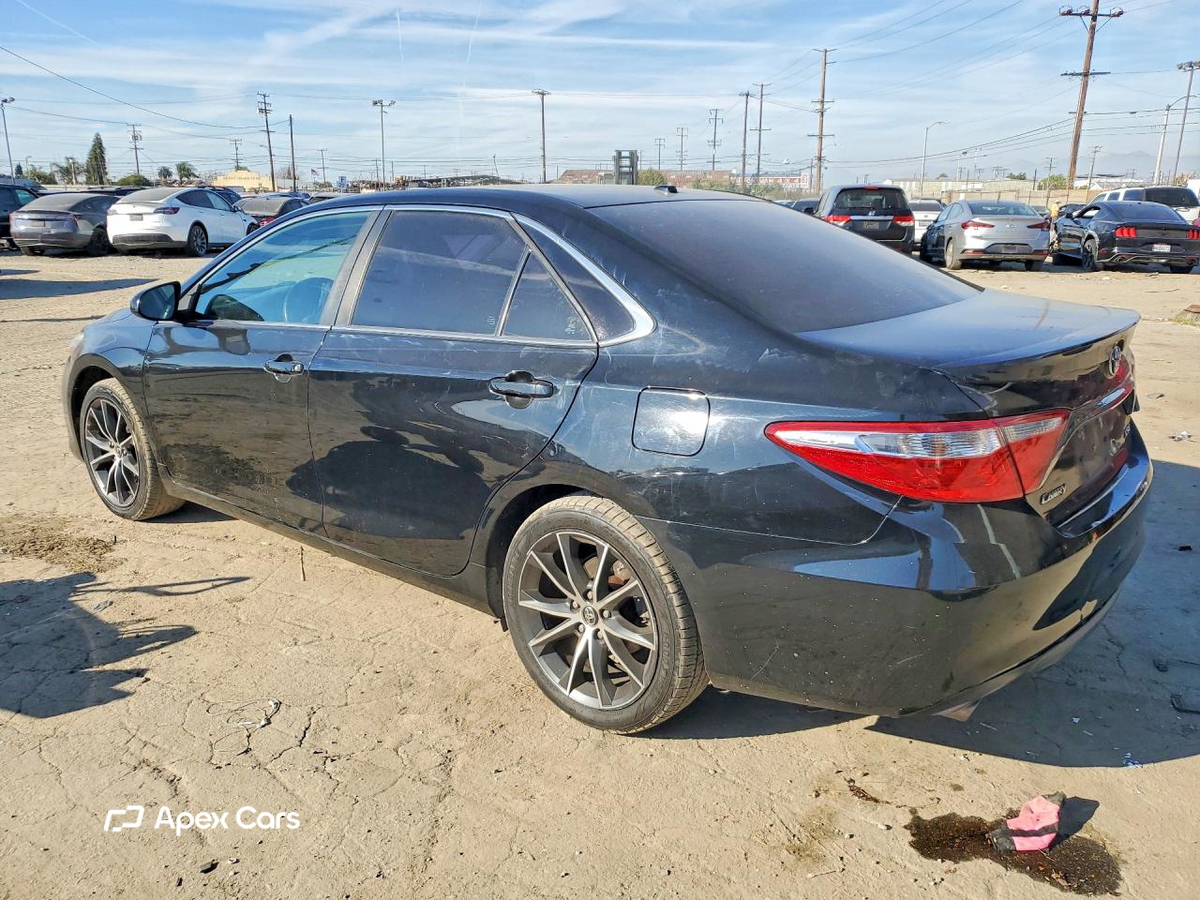 Toyota Camry 2017
