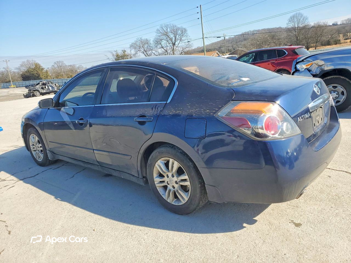 Nissan Altima 2012