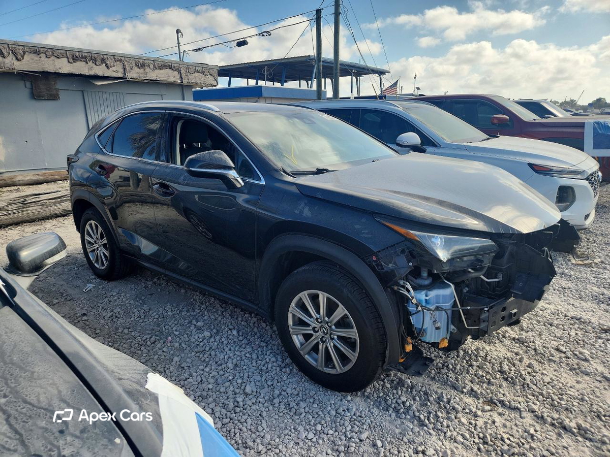 Lexus NX 2021