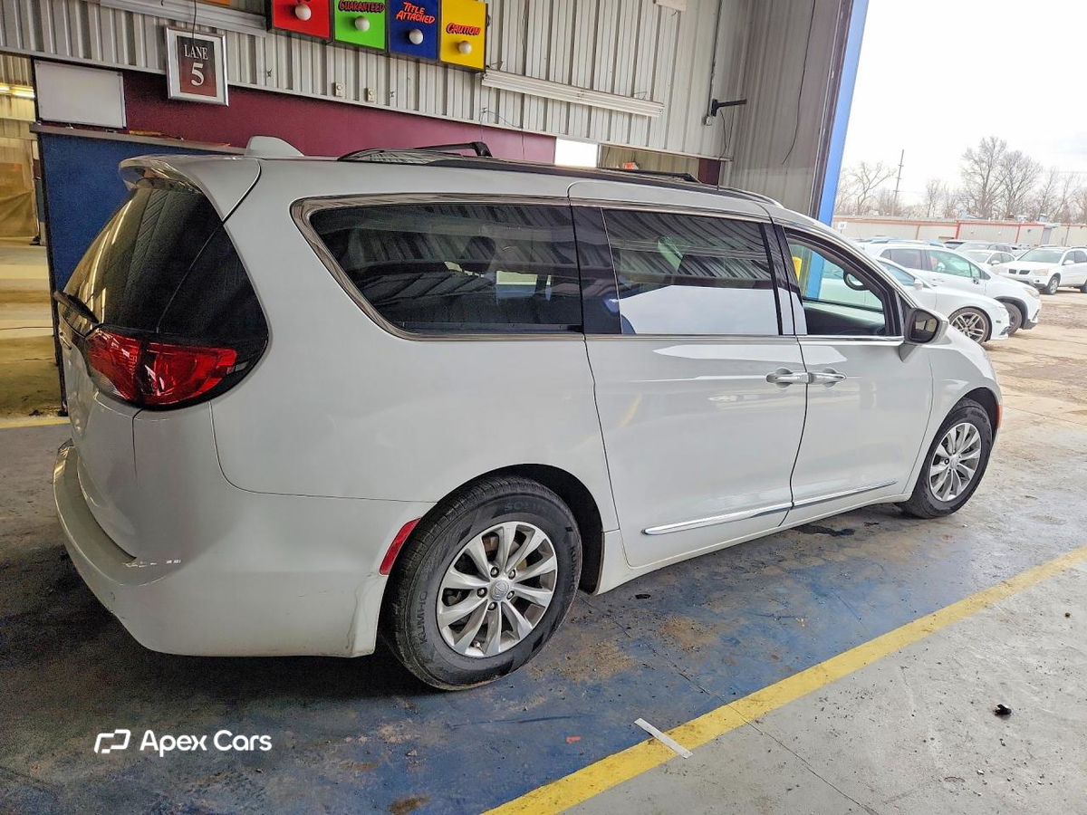 Chrysler Pacifica 2019