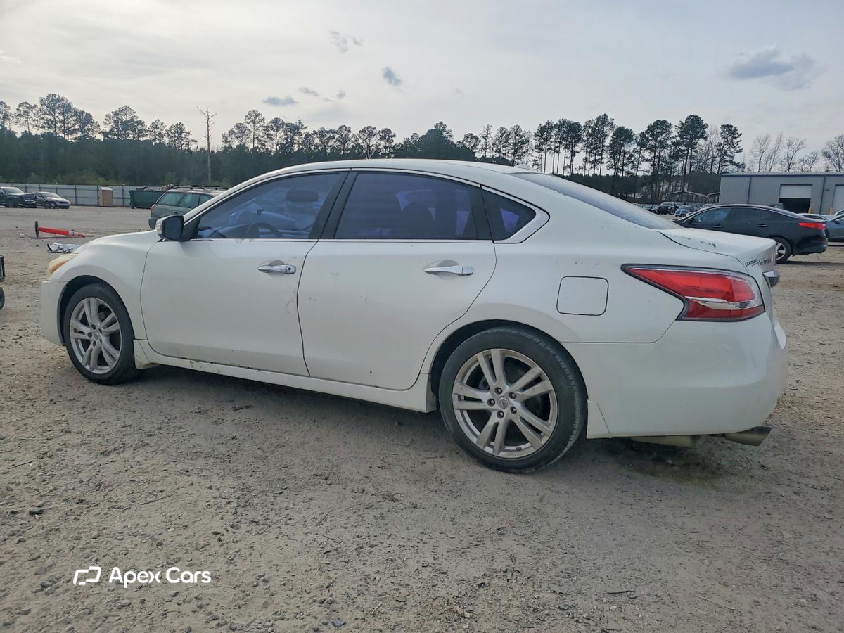 Nissan Altima 2014