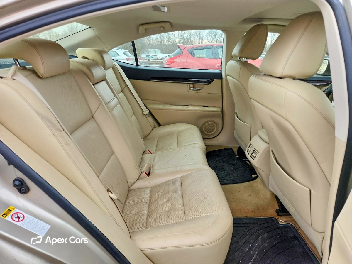 Lexus ES 2013
