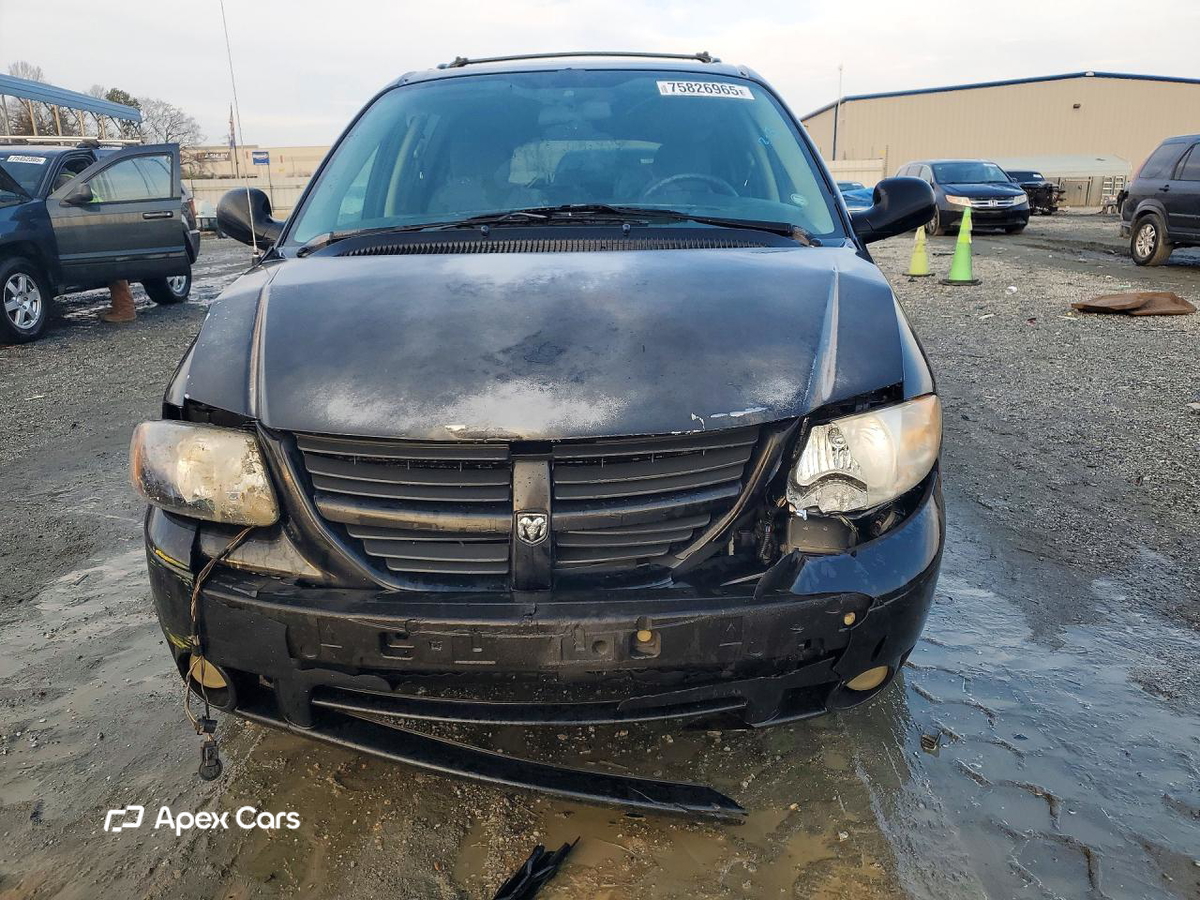 Dodge Caravan 2005