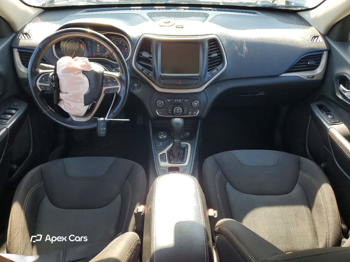 Jeep Grand Cherokee 2016