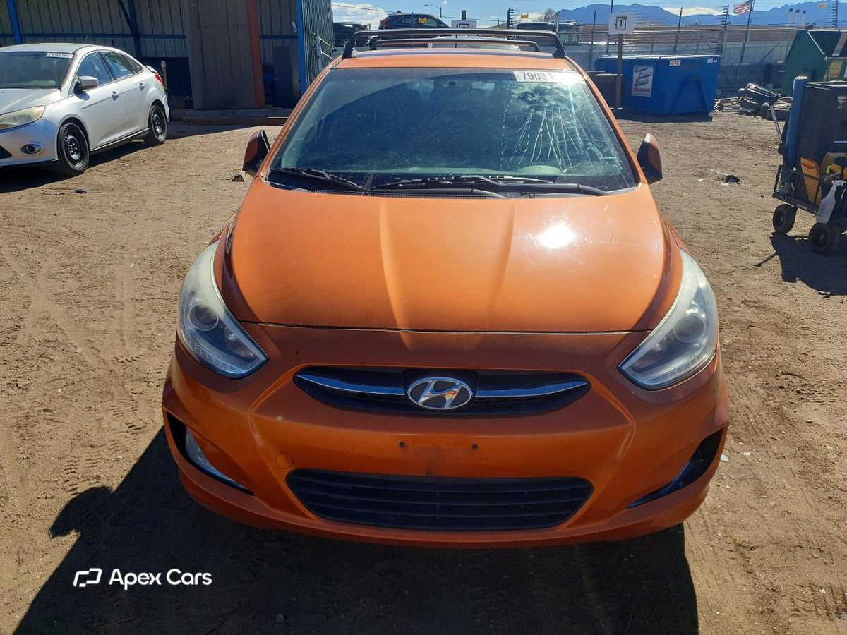 Hyundai Accent 2015
