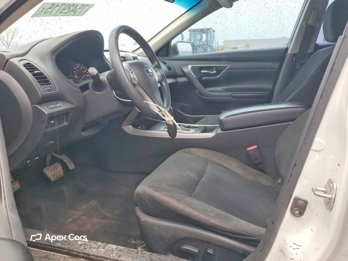 Nissan Altima 2015