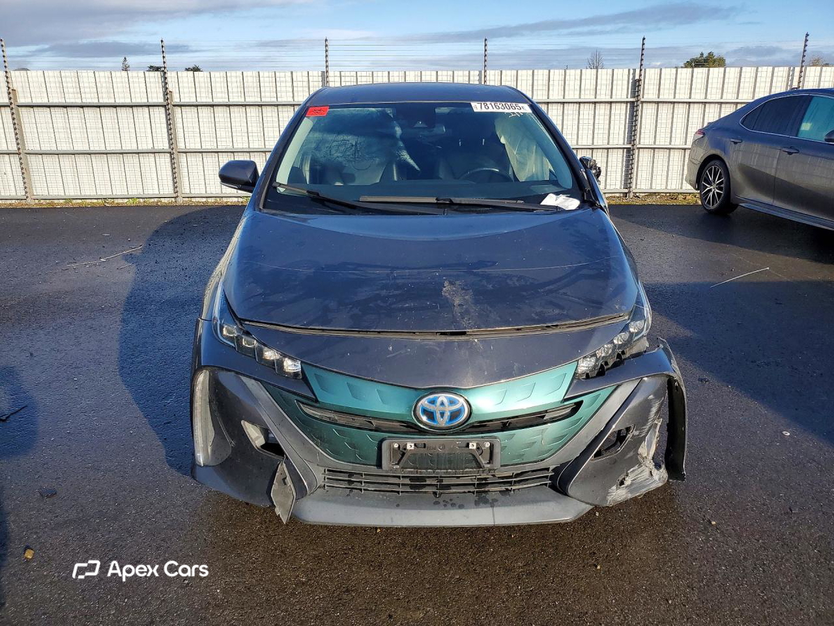 Toyota Prius 2017