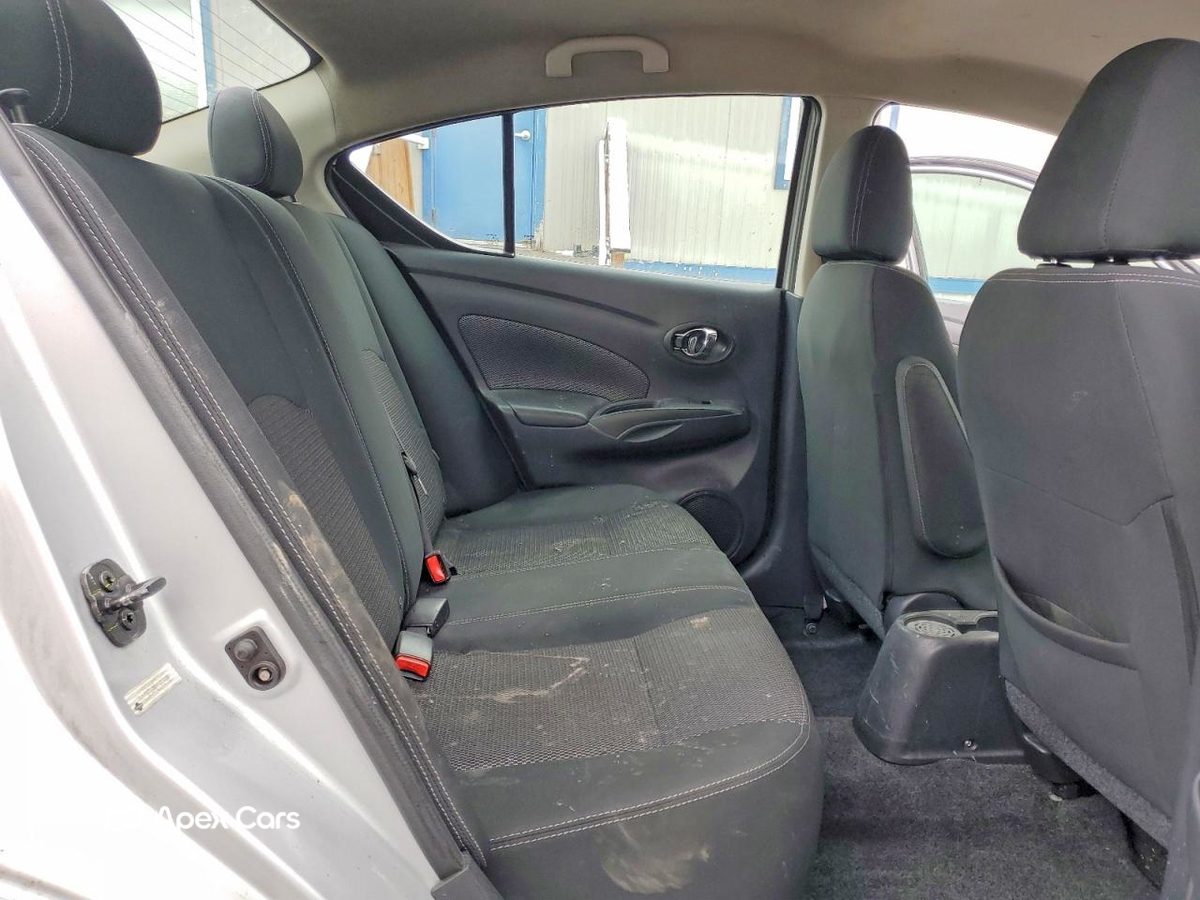 Nissan Versa 2018