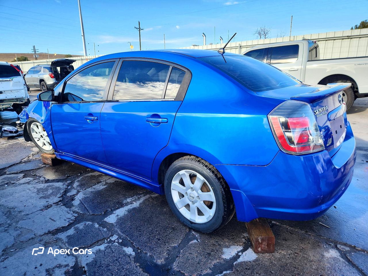 Nissan Sentra 2011