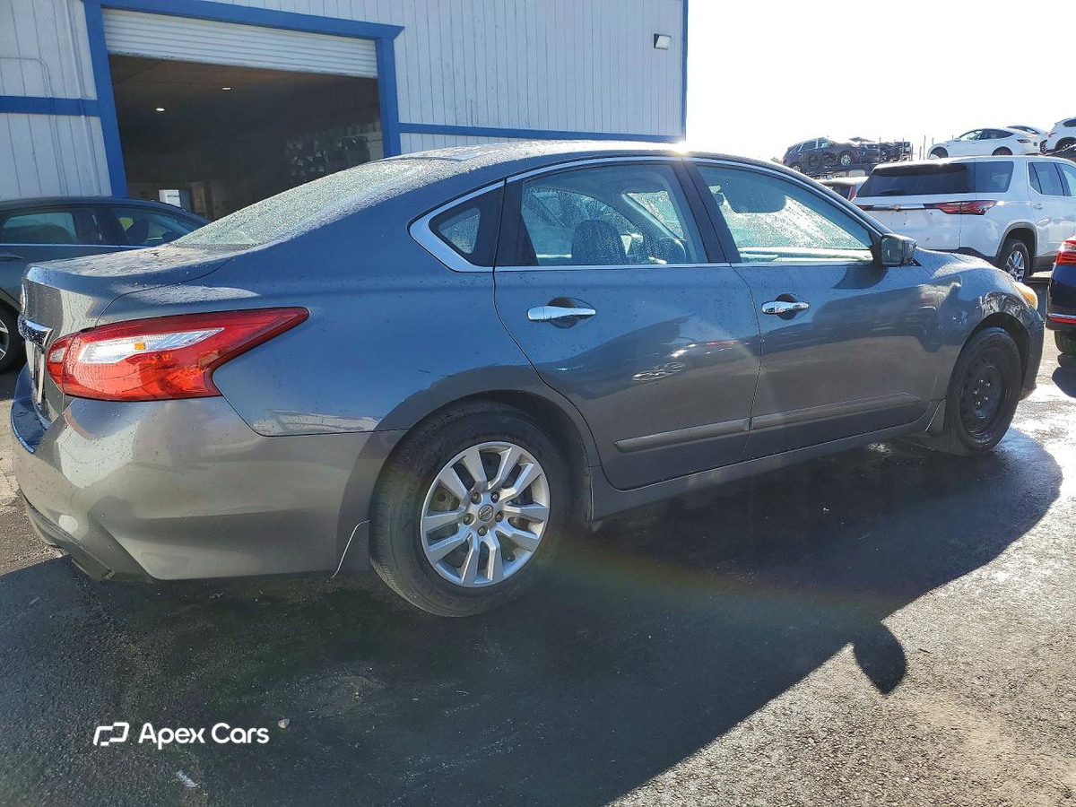 Nissan Altima 2017
