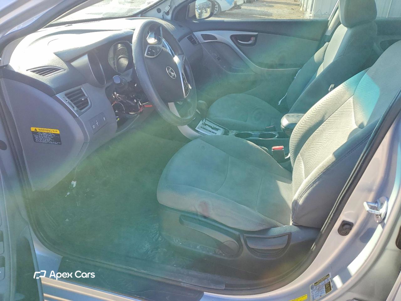 Hyundai Elantra 2012