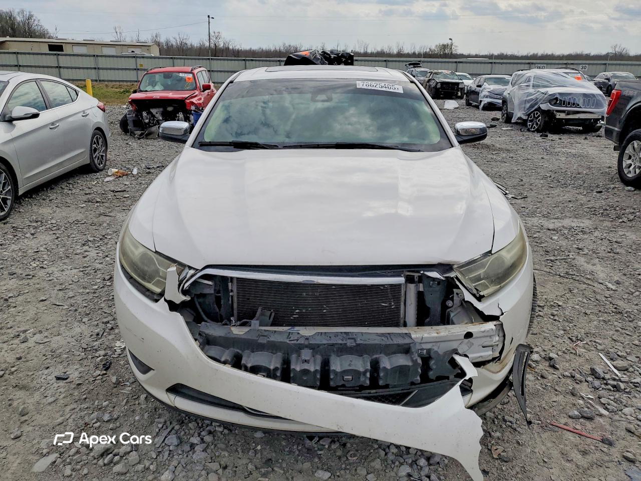 Ford Taurus 2014
