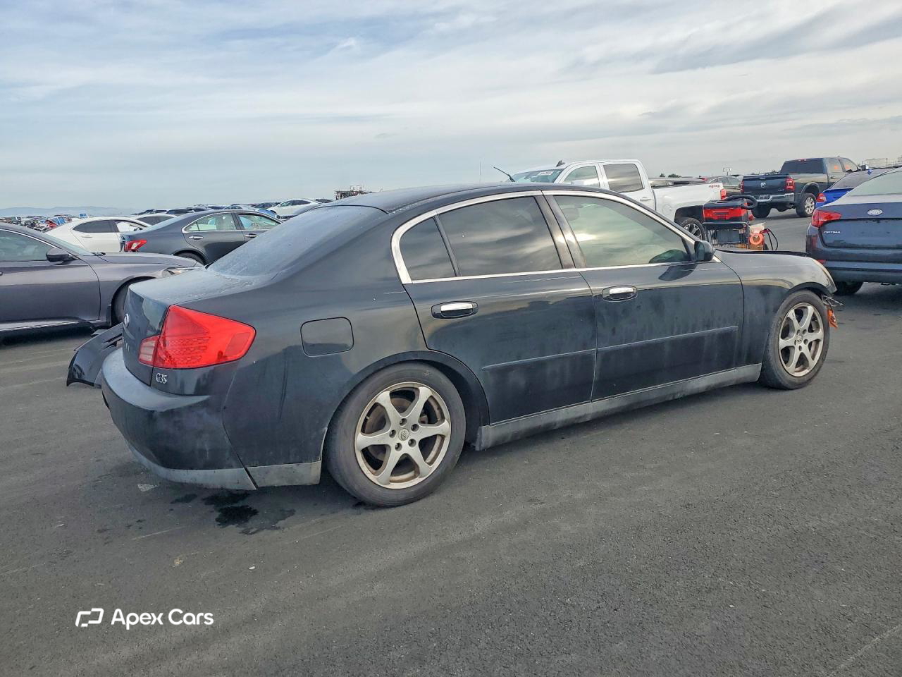 Infiniti G 2003