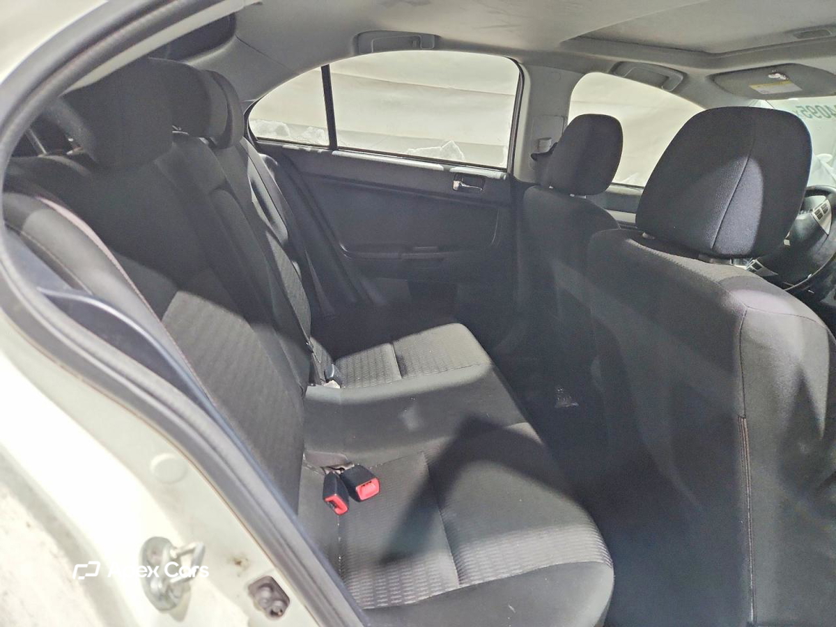 Mitsubishi Lancer 2013