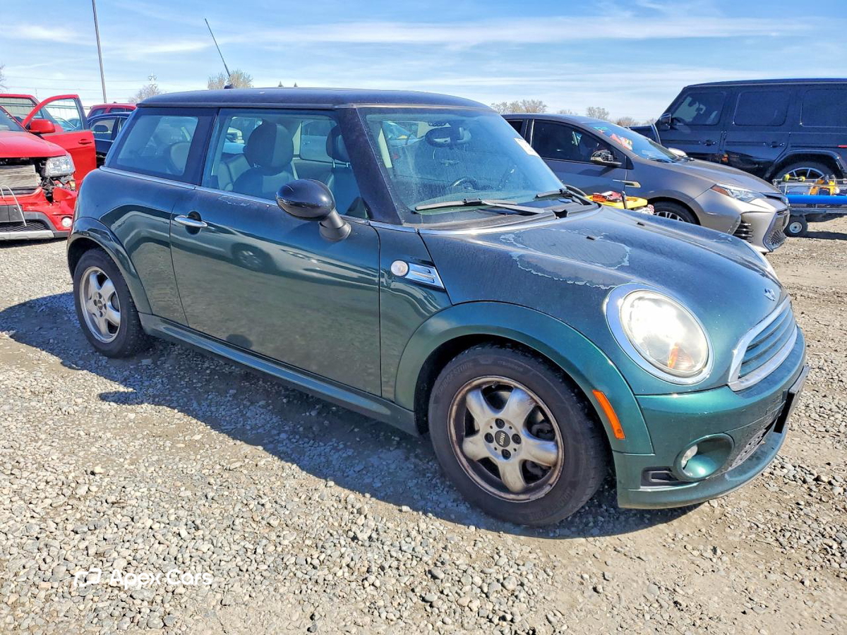 MINI Cooper 2010