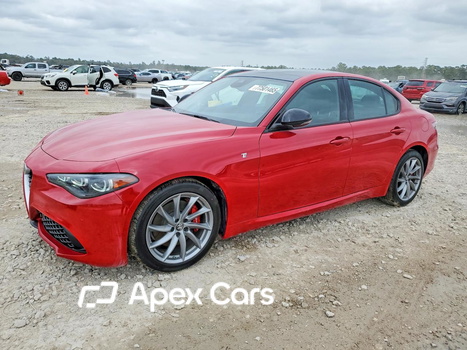 Alfa Romeo Giulia 2024 - Image 1 of 12