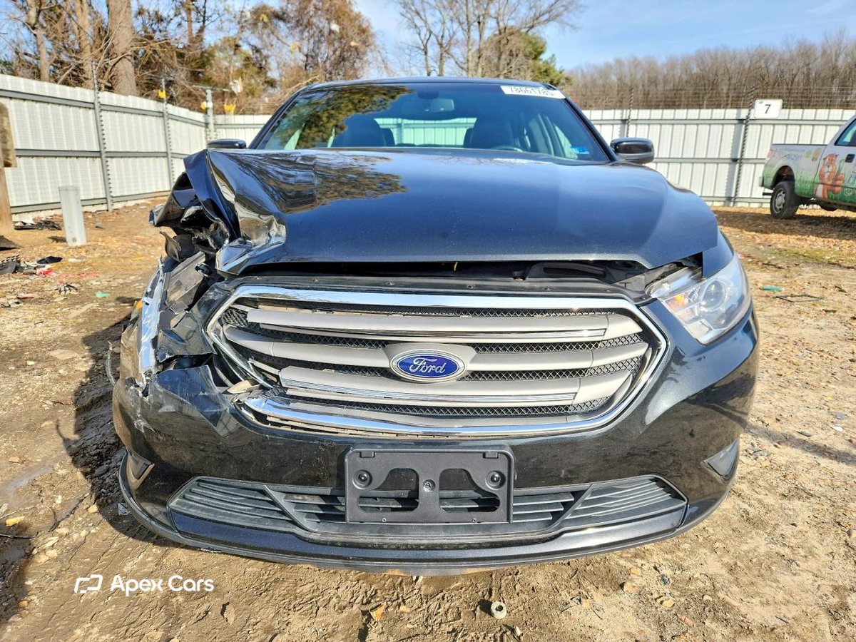 Ford Taurus 2013