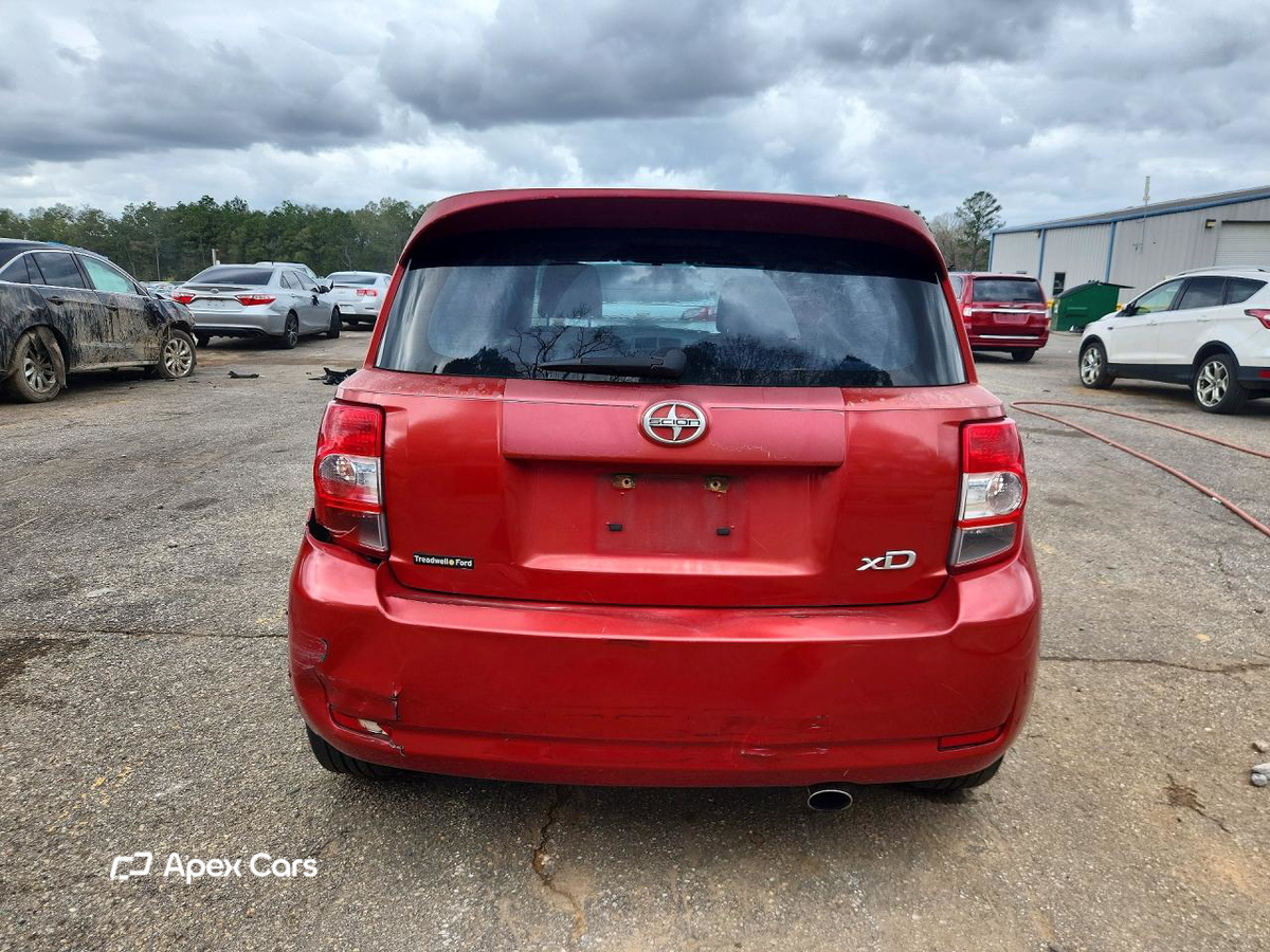 Scion xD 2008