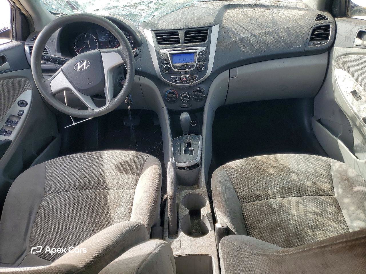 Hyundai Accent 2012
