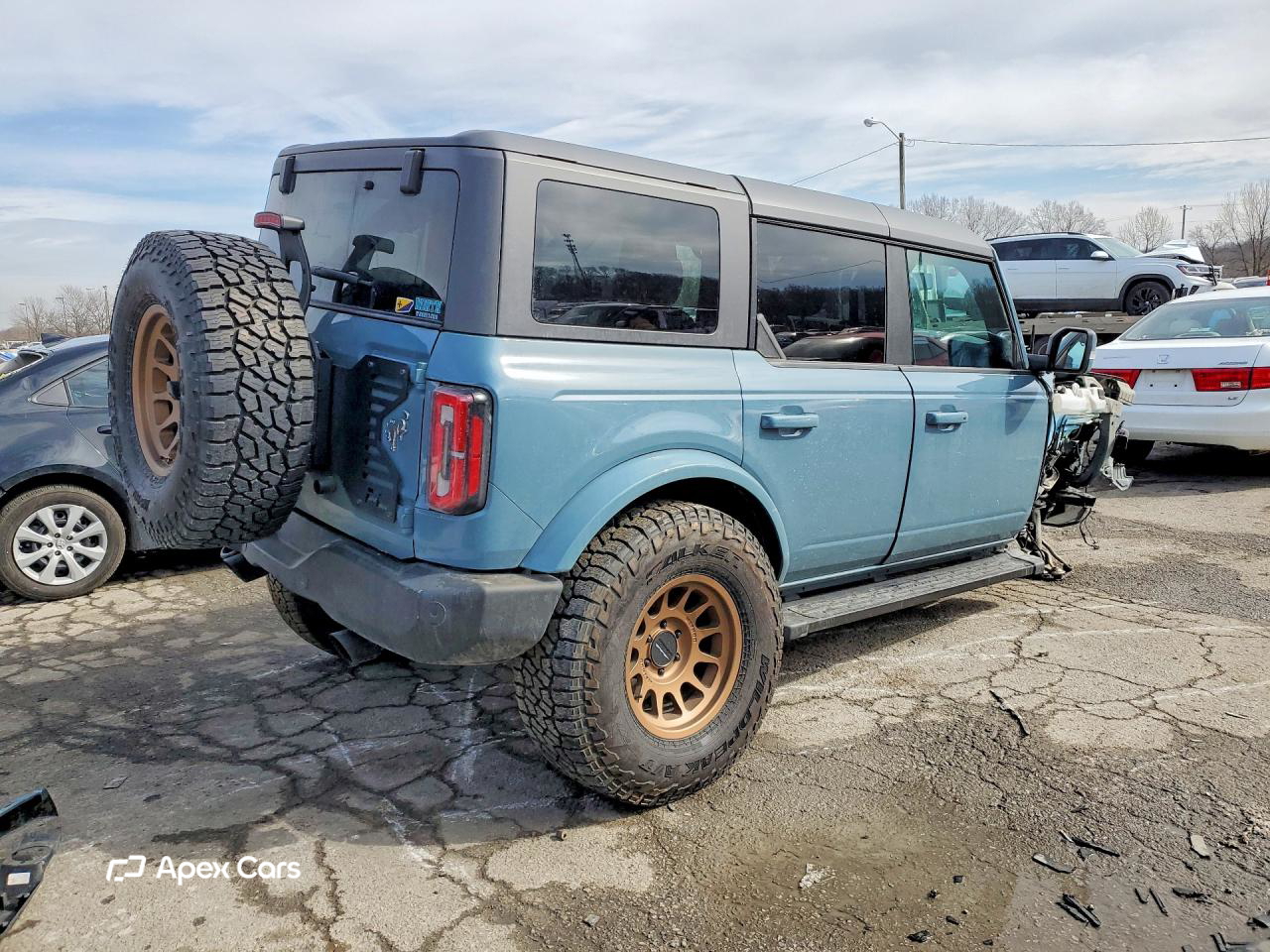 Ford Bronco 2022