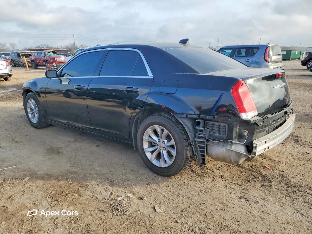 Chrysler 300 2023