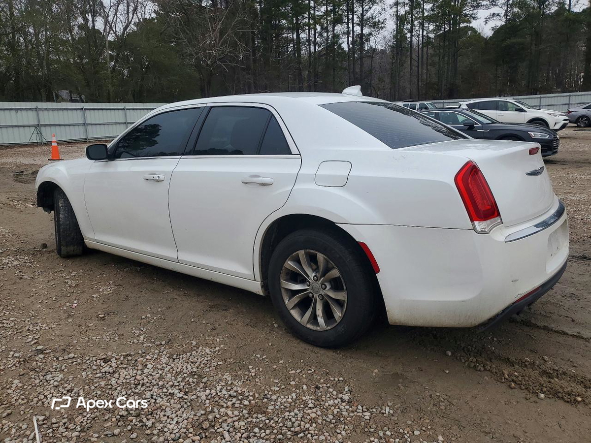 Chrysler 300 2016