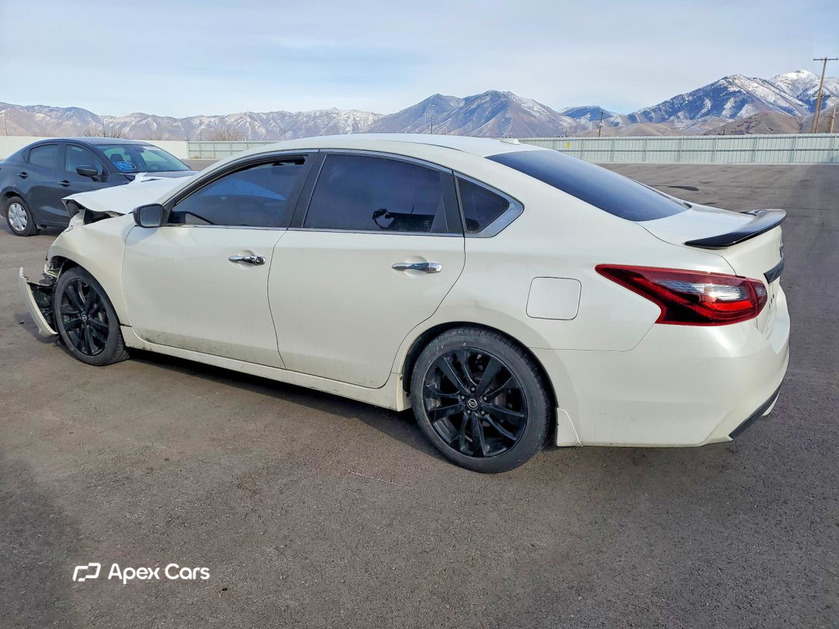 Nissan Altima 2018