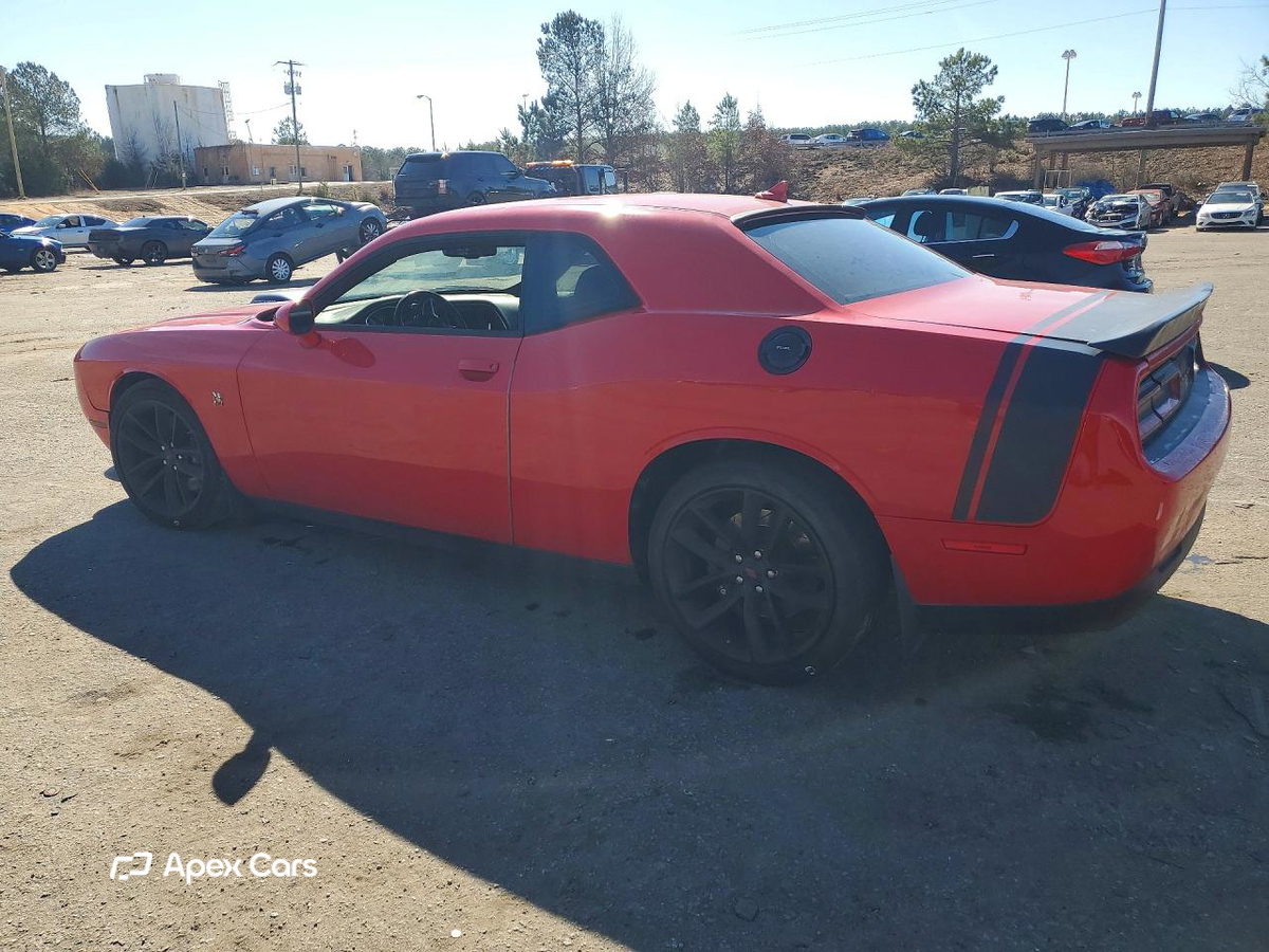 Dodge Challenger 2016