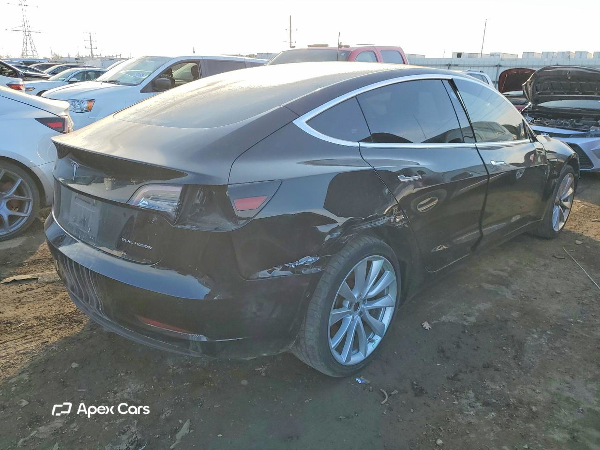 Tesla Model 3 2018
