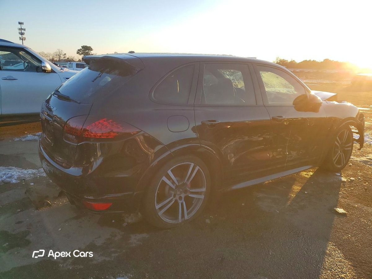 Porsche Cayenne 2014