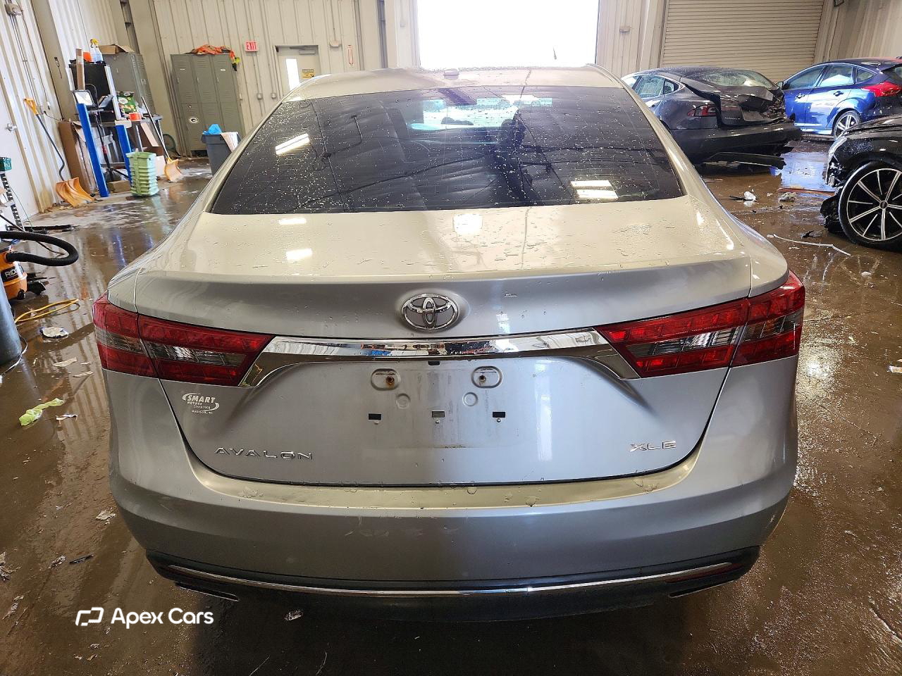 Toyota Avalon 2016